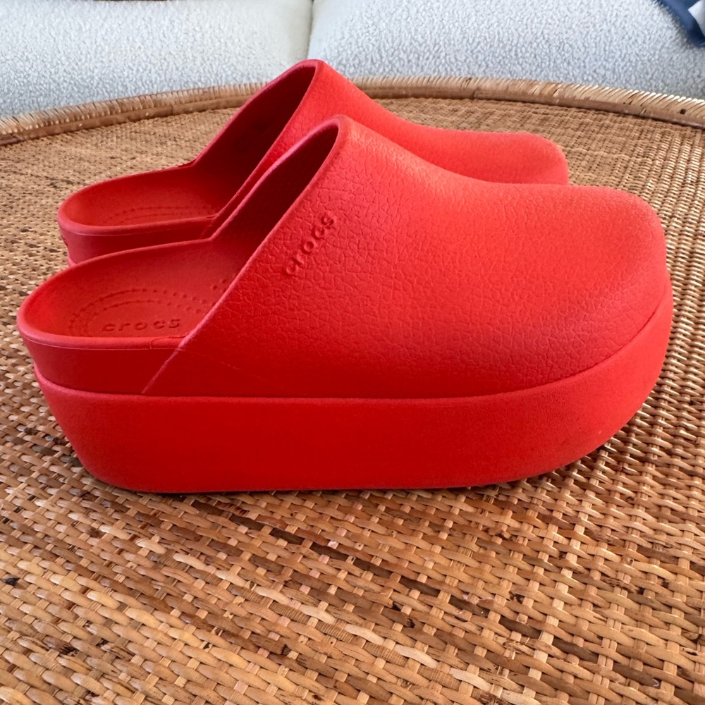 Crocs Platforms - image 2